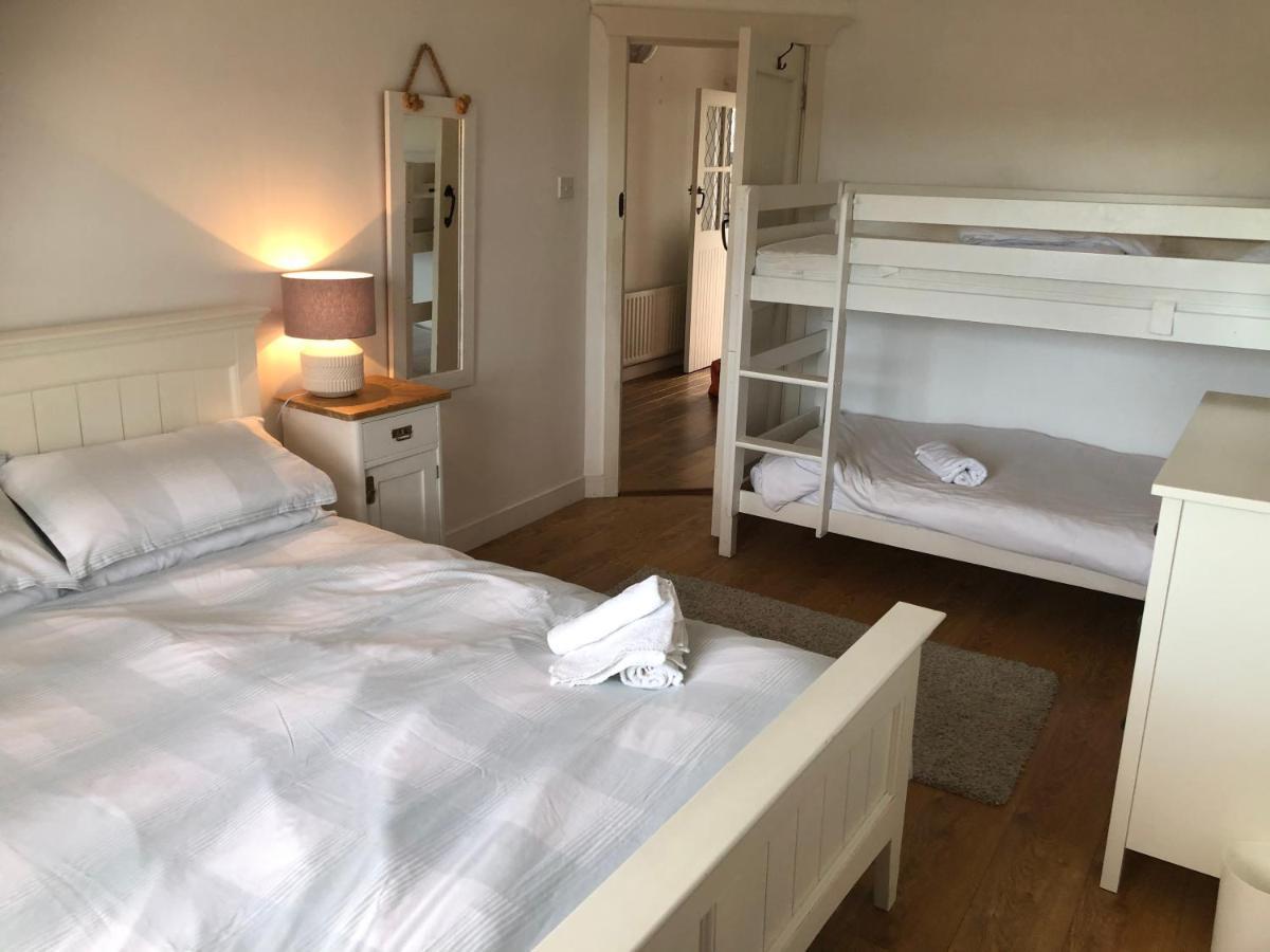 Nanny Willow'S Cottage Portballintrae Luaran gambar